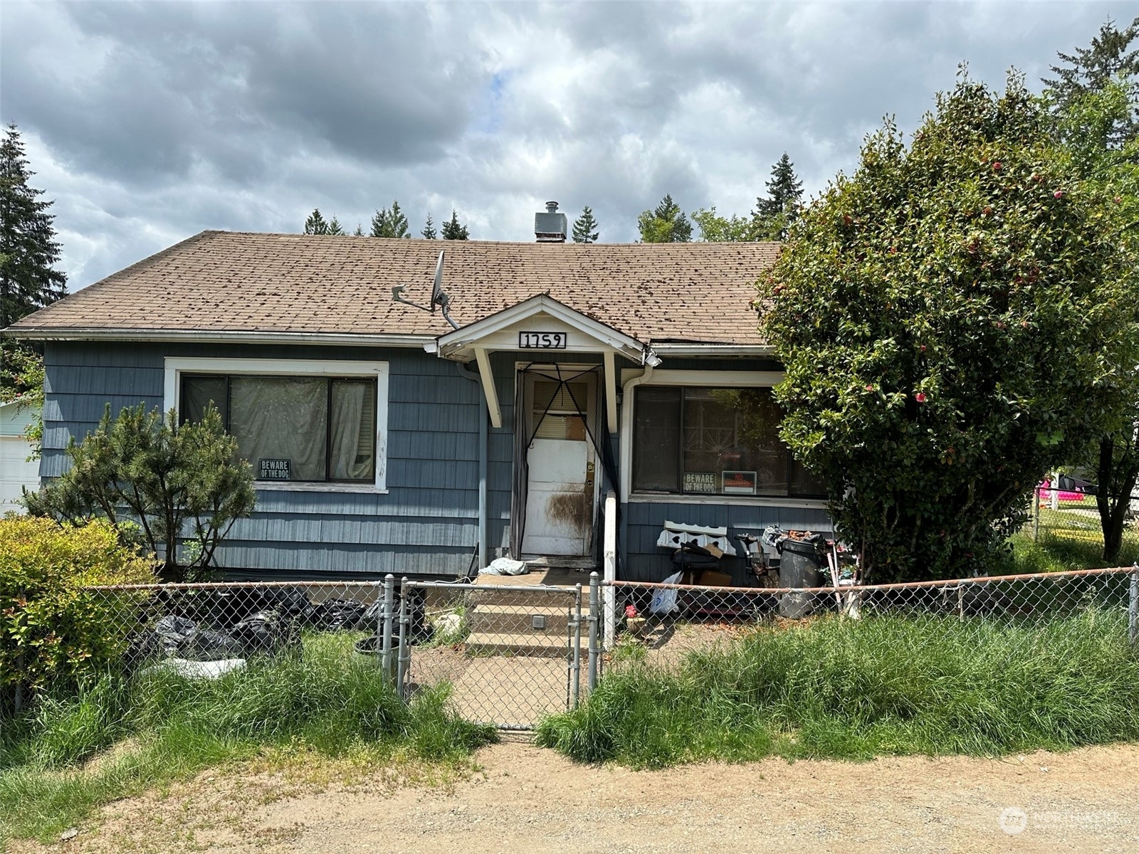 Property Photo:  1759 SE Stewart Street  WA 98584 