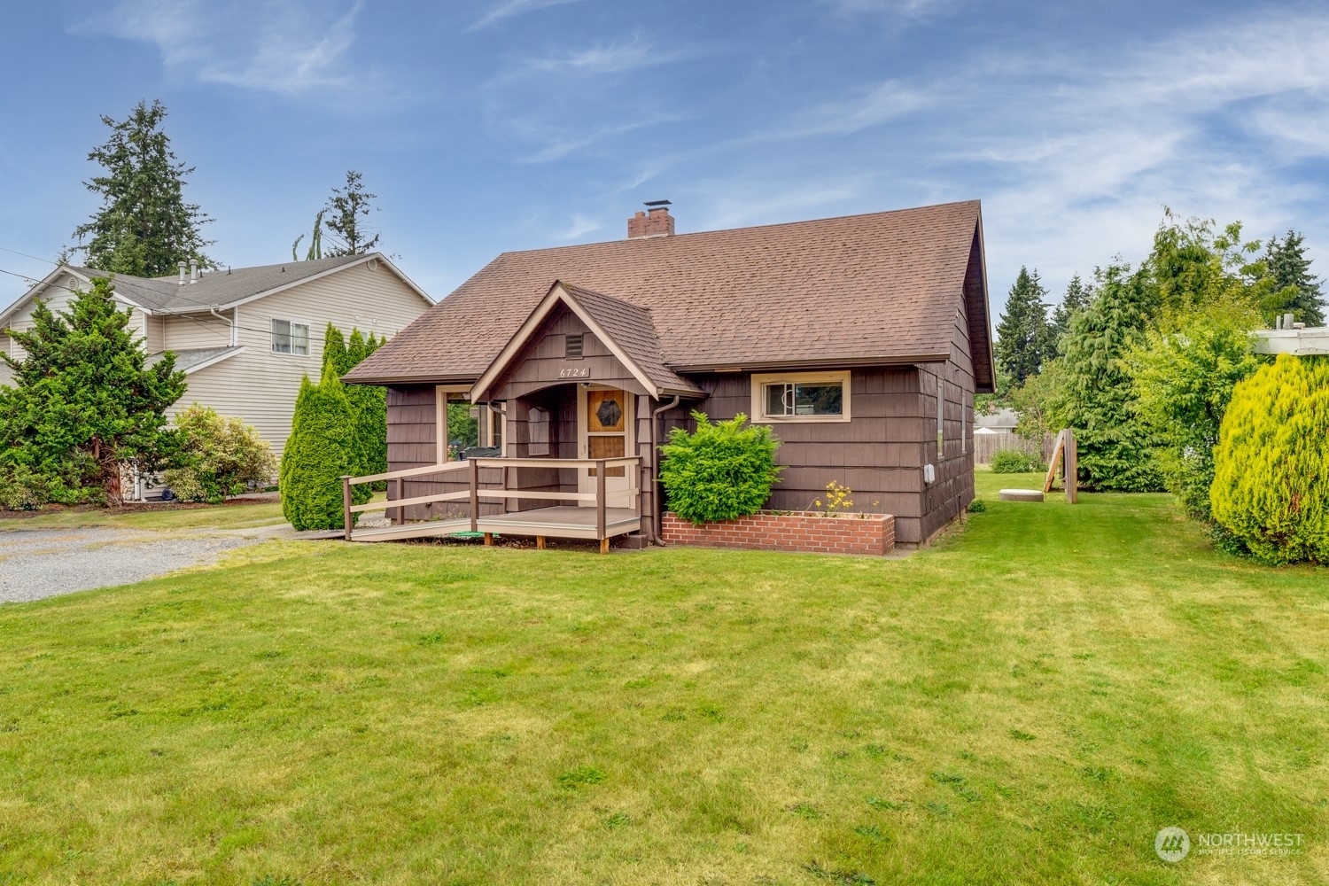 Property Photo:  6724 47th Avenue NE  WA 98270 