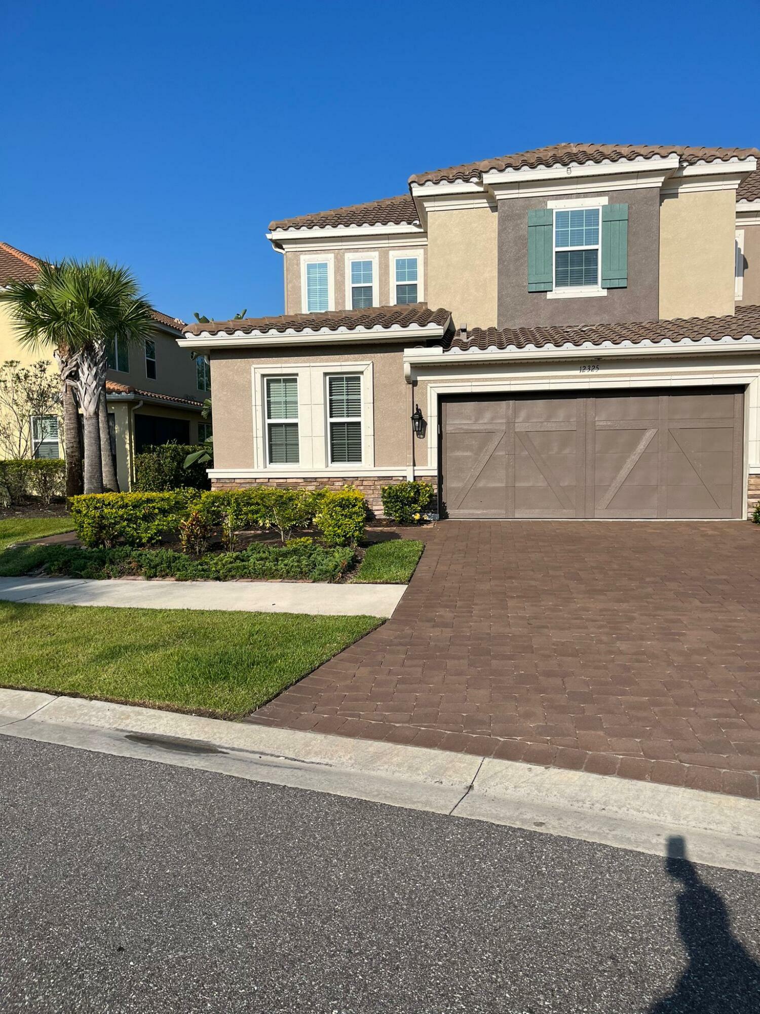 Property Photo:  12325 Terracina Chase Court  FL 33625 