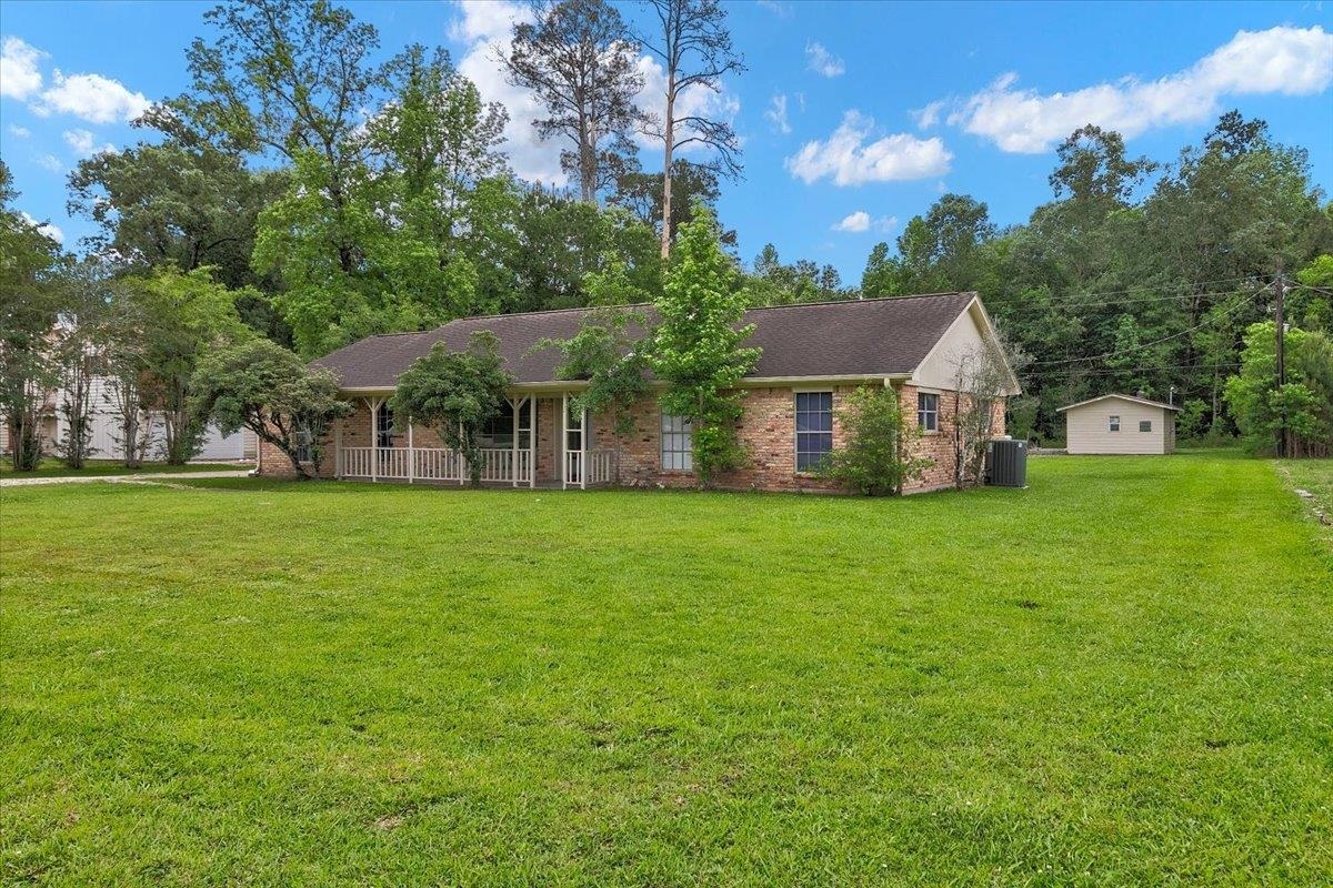 Property Photo:  311 Pinemont Dr  TX 77659 