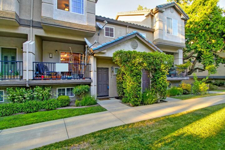 7736 George River Lane  Sacramento CA 95831 photo