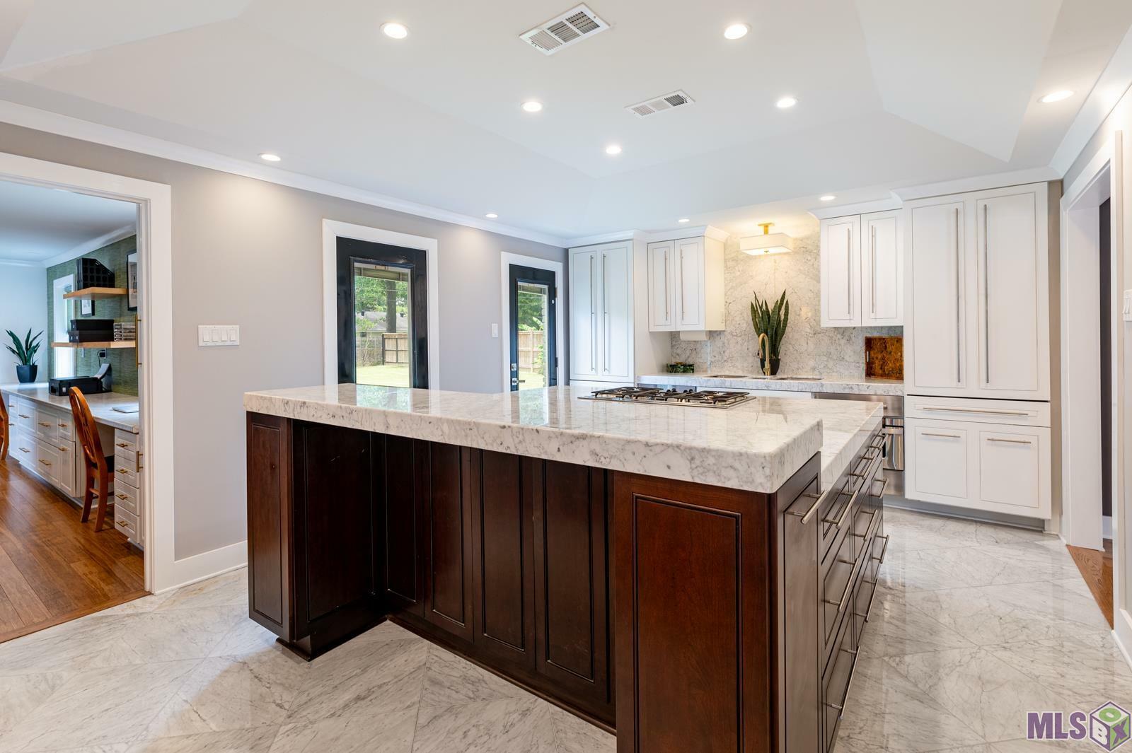 Property Photo: 1068 Lils Ct LA 70806