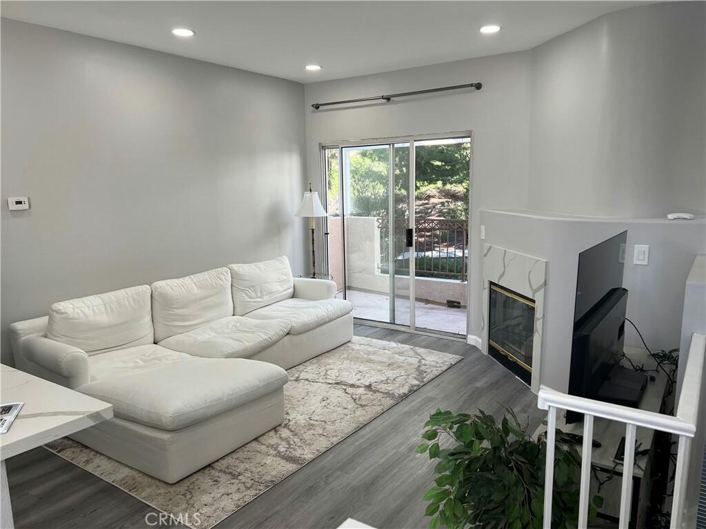 Property Photo: 3 Mission Court CA 92610