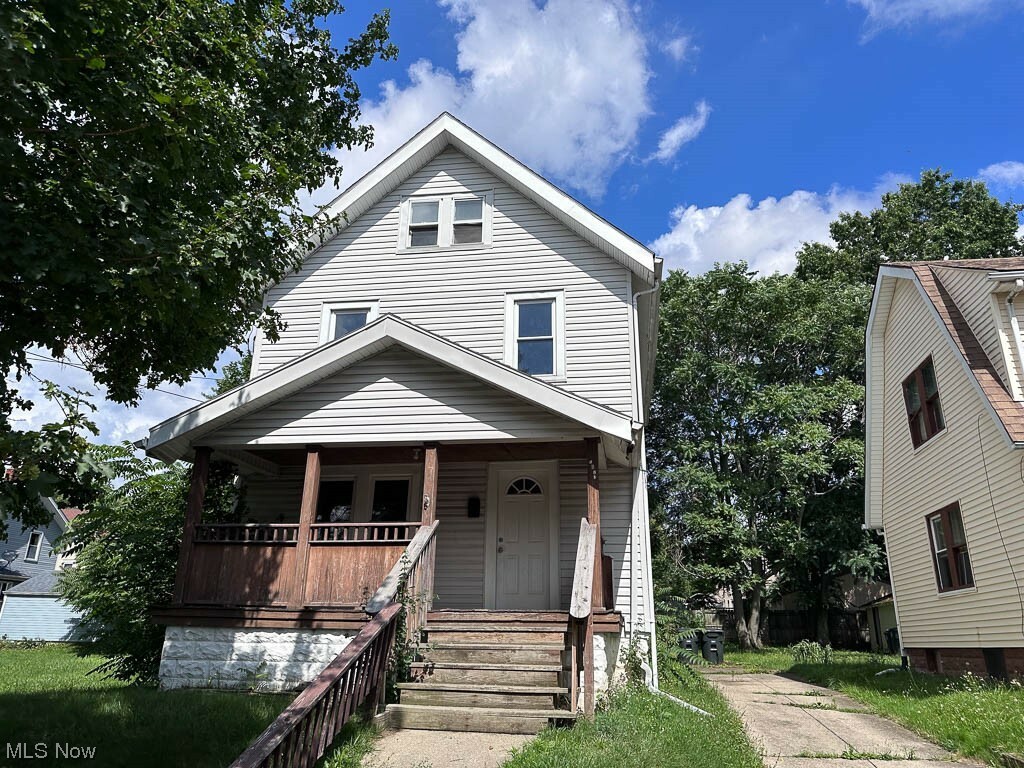Property Photo: 1077 Herberich Avenue OH 44301