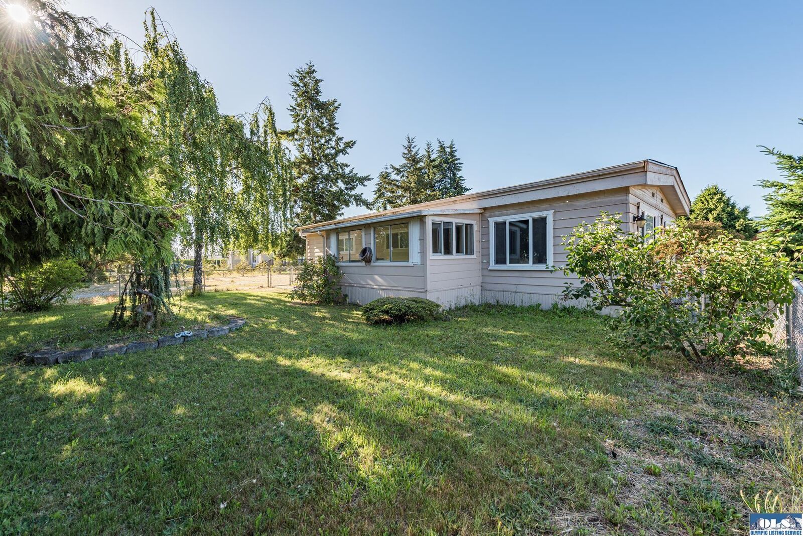 Property Photo:  90 House Rd  WA 98382 