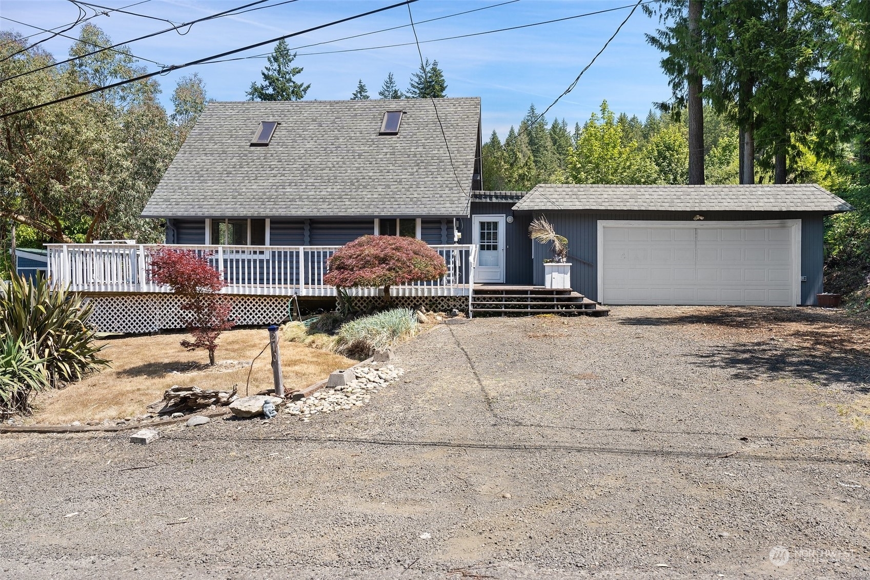 Property Photo:  210 E Forest Lane  WA 98528 