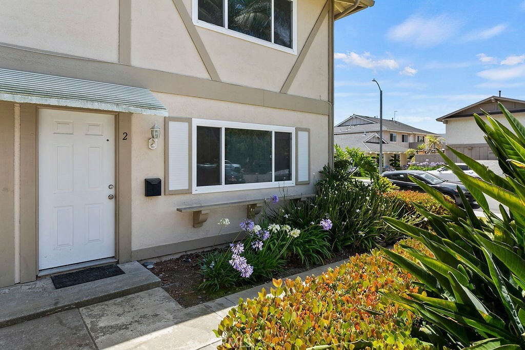 Property Photo:  18312 Patterson Lane  CA 92646 