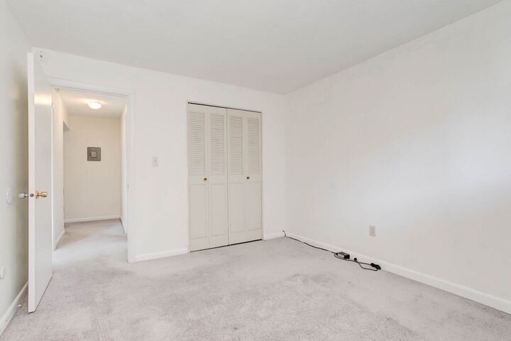 Property Photo: 295 Main Street 5 MA 01867