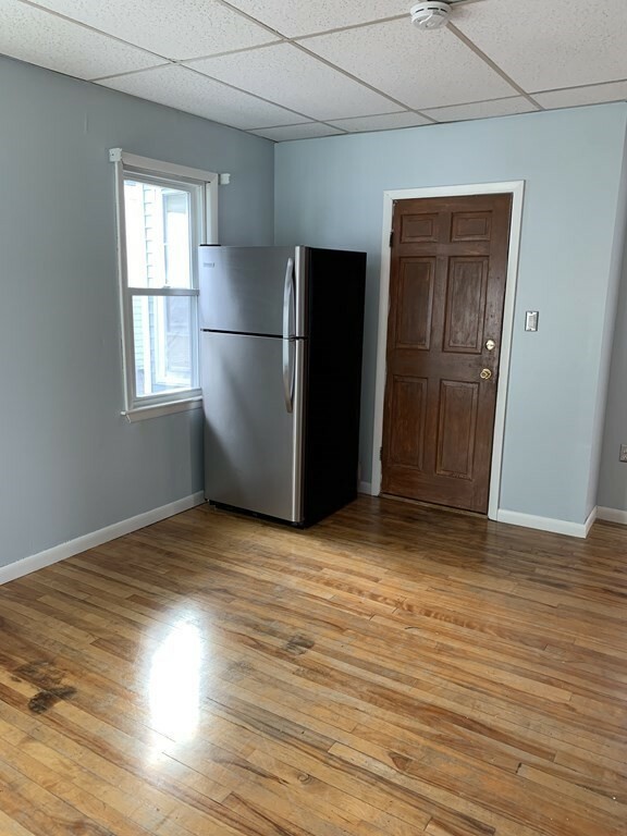 Property Photo: 130 Crawford St 2 MA 01854