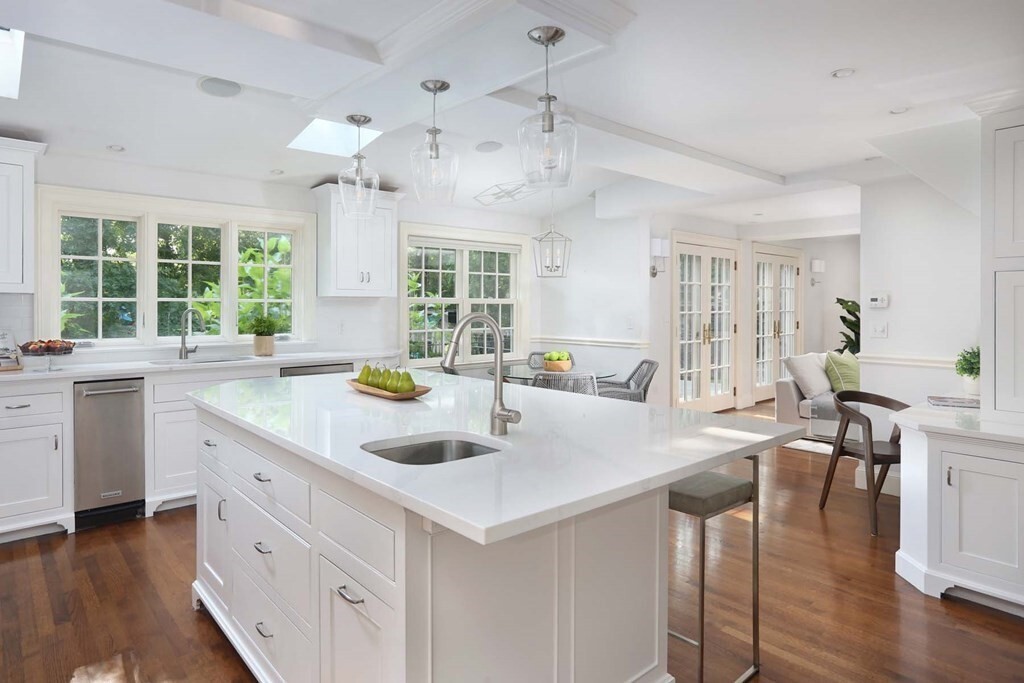Property Photo: 11 Laurel Rd MA 02467