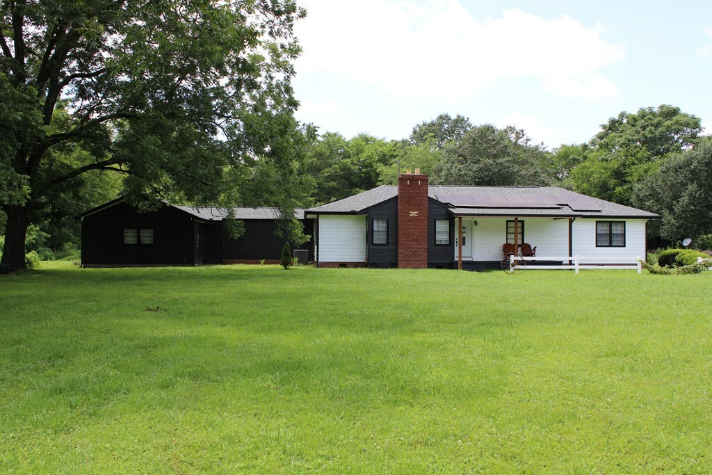 Property Photo:  3711 Cleveland Hwy  GA 30721 