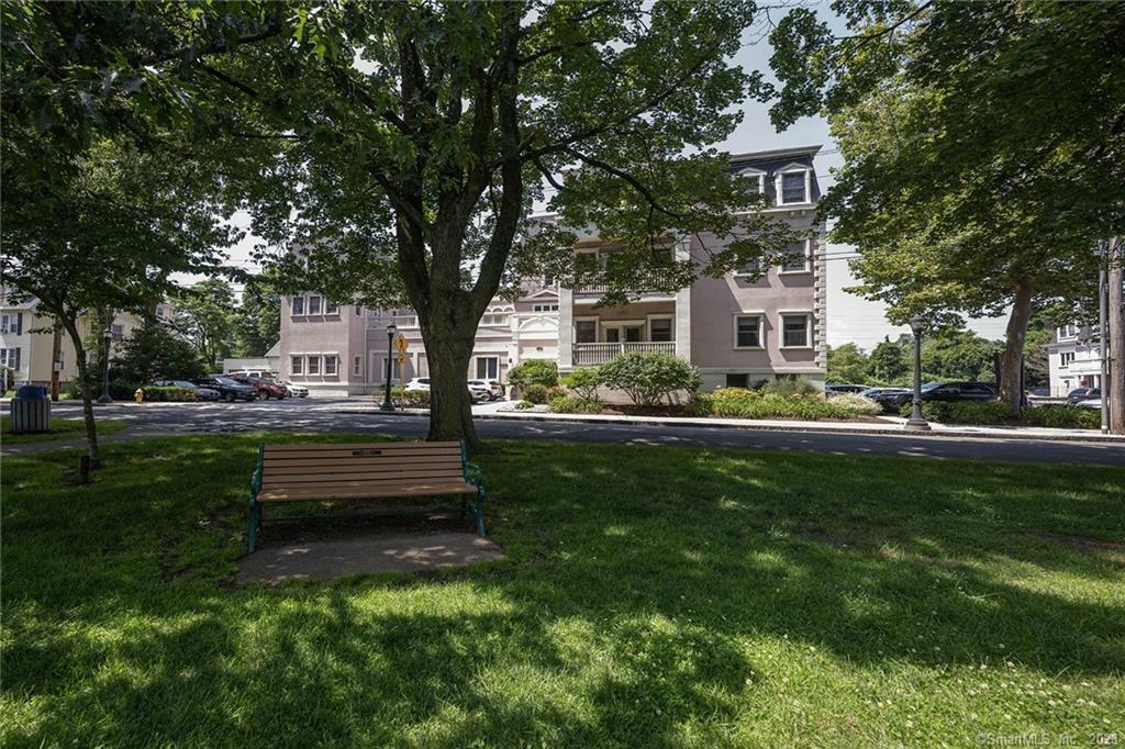 Property Photo: 203 Broad Street 1A CT 06460