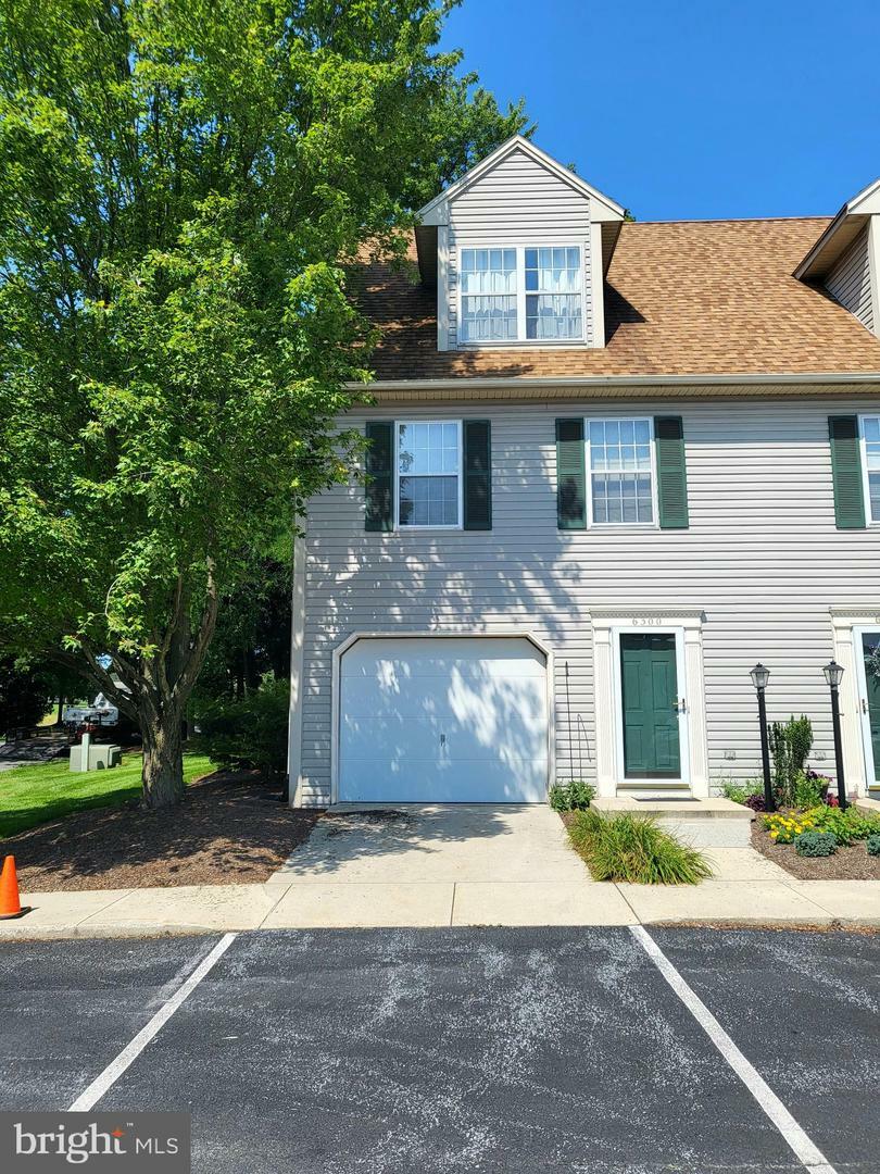 6300 Darlington Drive  Harrisburg PA 17112 photo