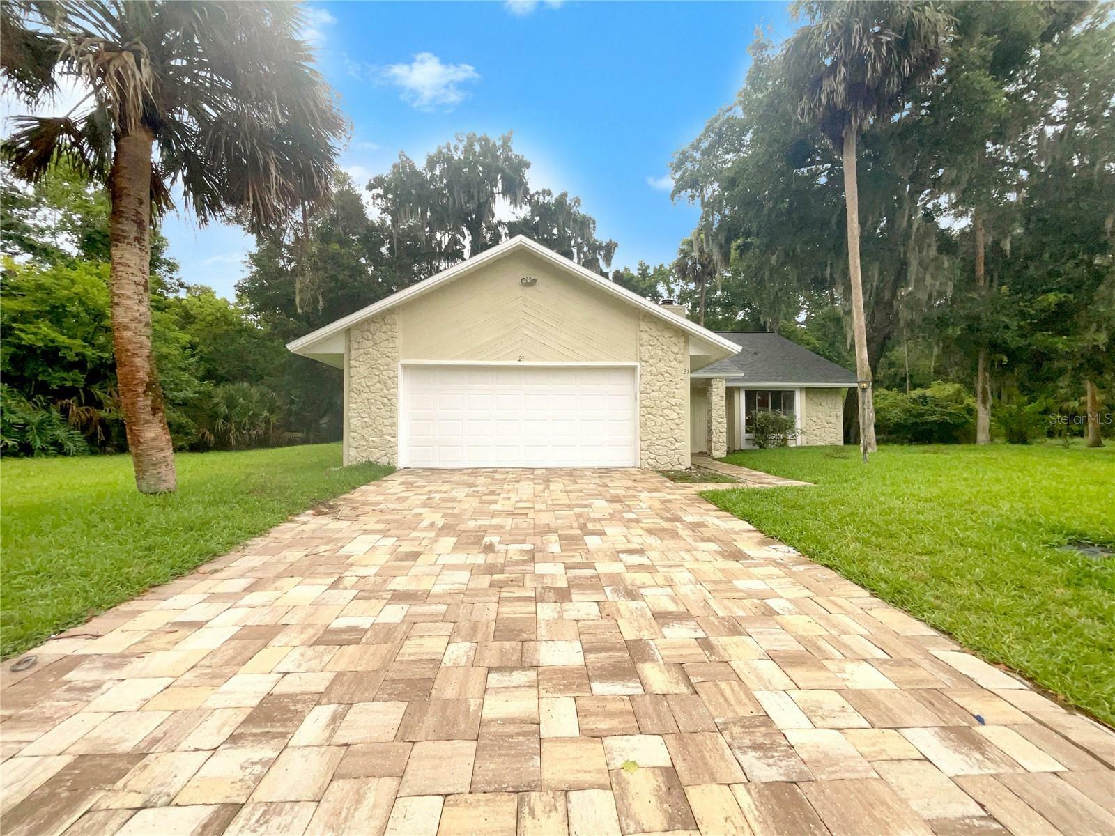 Property Photo:  21 Blaketown Place  FL 32137 