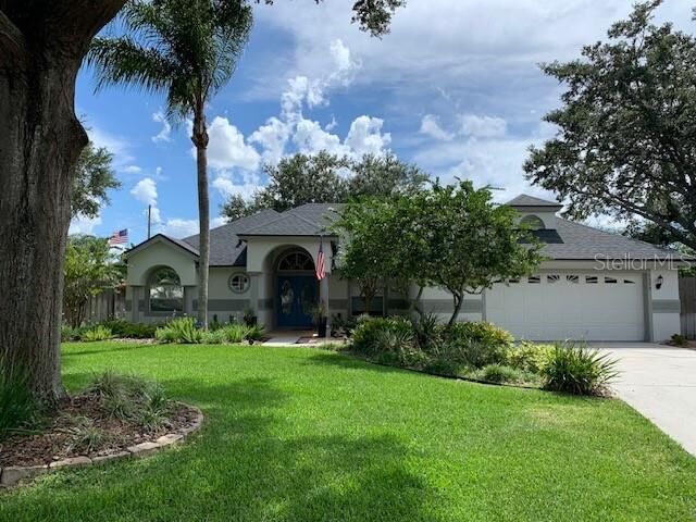 Property Photo:  1399 E Montheath Circle  FL 34761 