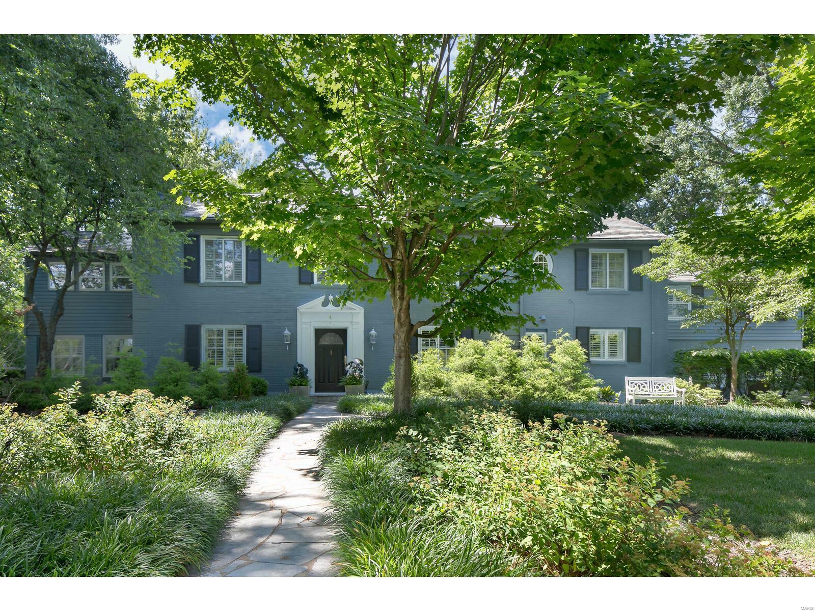 Property Photo: 4 Maryhill Drive MO 63124