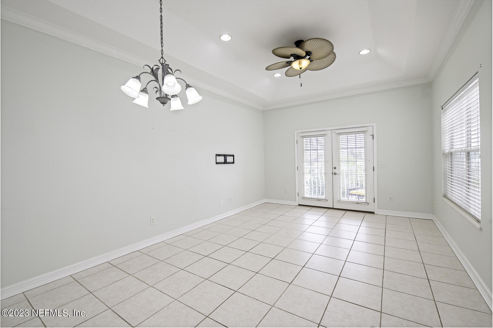 Property Photo: 361 Royal Caribbean Court FL 32080