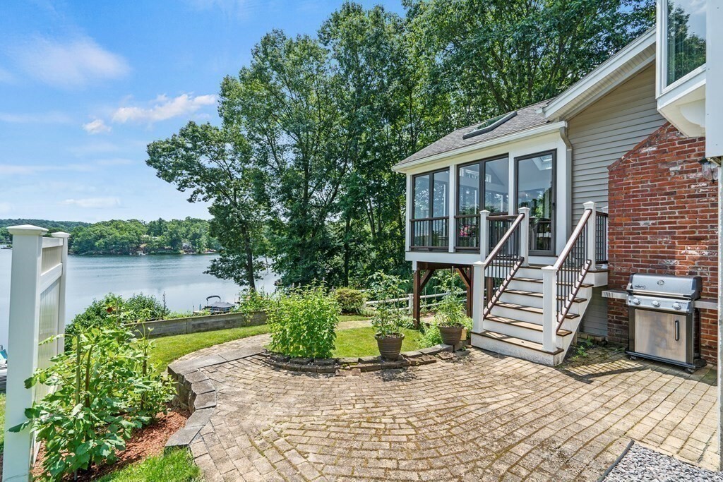 Property Photo:  45 Fort Meadow Drive  MA 01749 