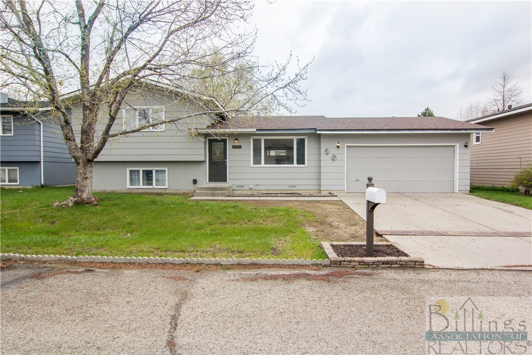 Property Photo: 3331 Windmill Circle MT 59102