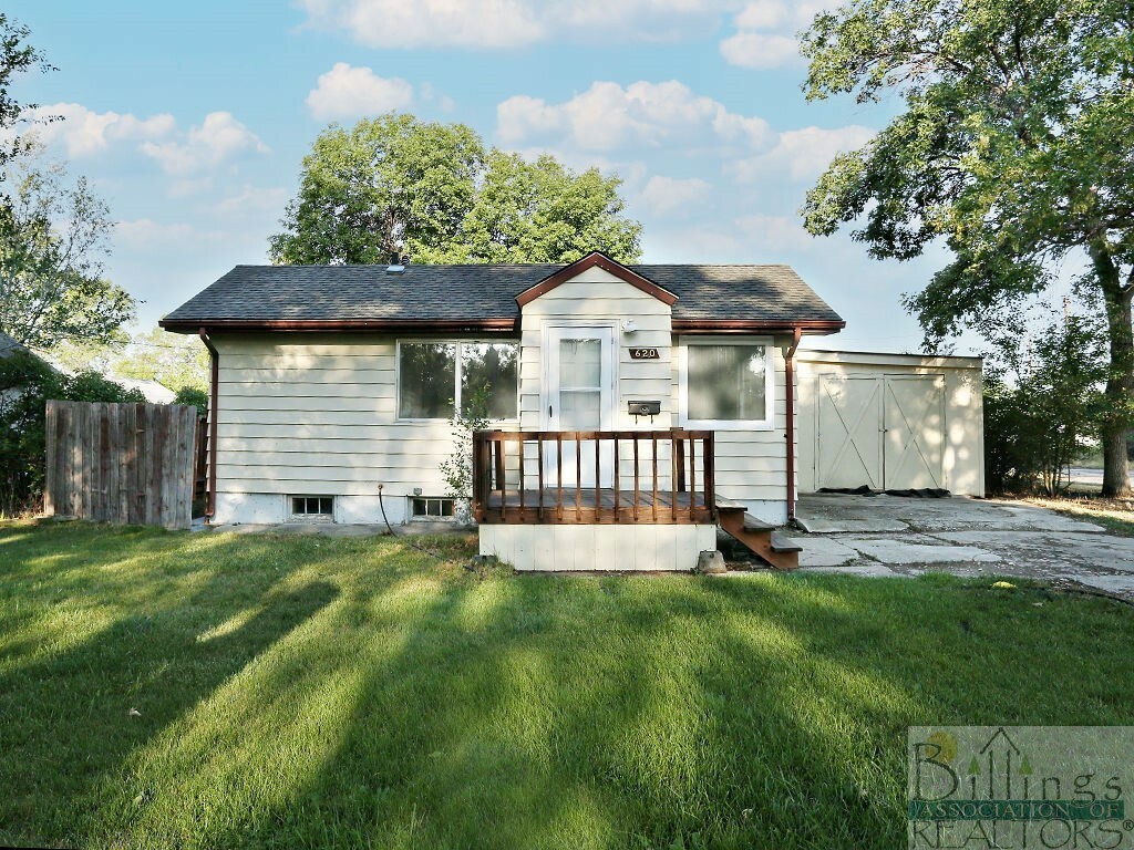 Property Photo:  620 6th Avenue  MT 59044 