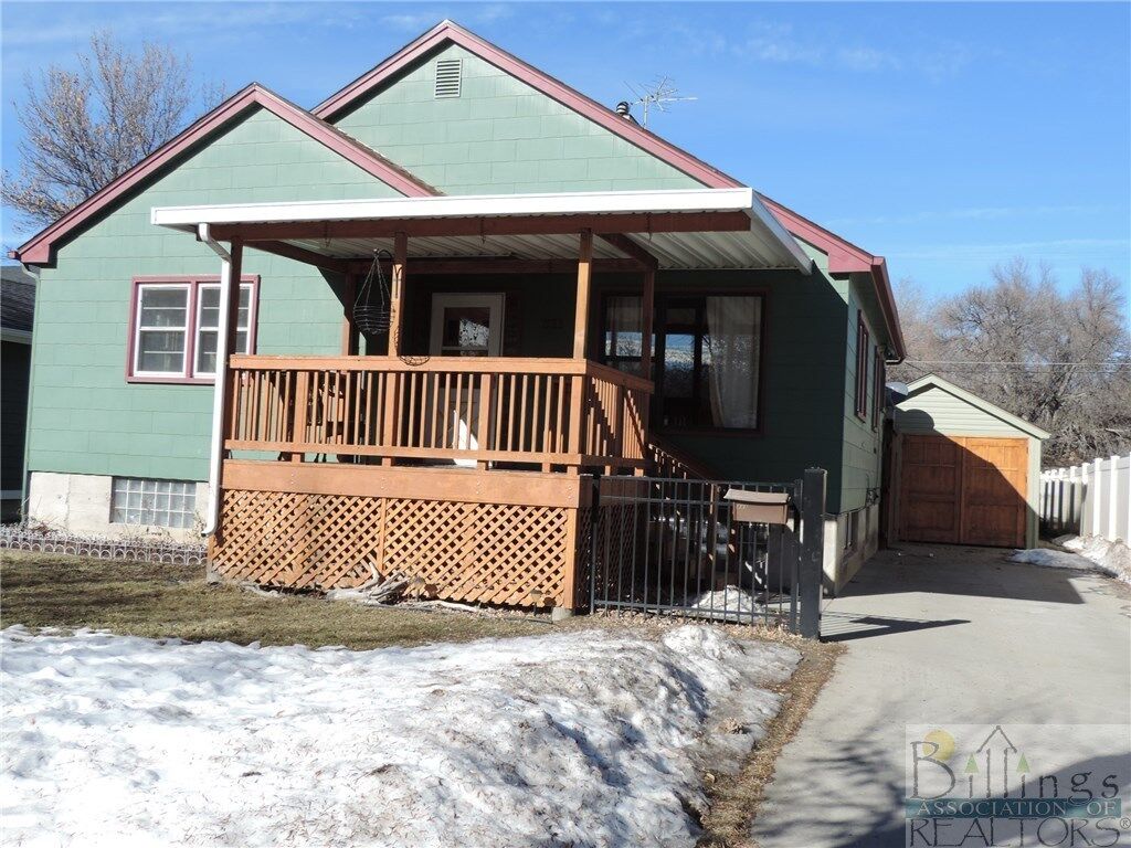 Property Photo: 811 Wyoming Avenue MT 59102