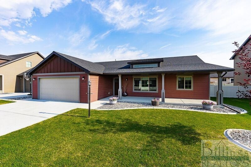 Property Photo: 5727 Horseshoe Trail MT 59106