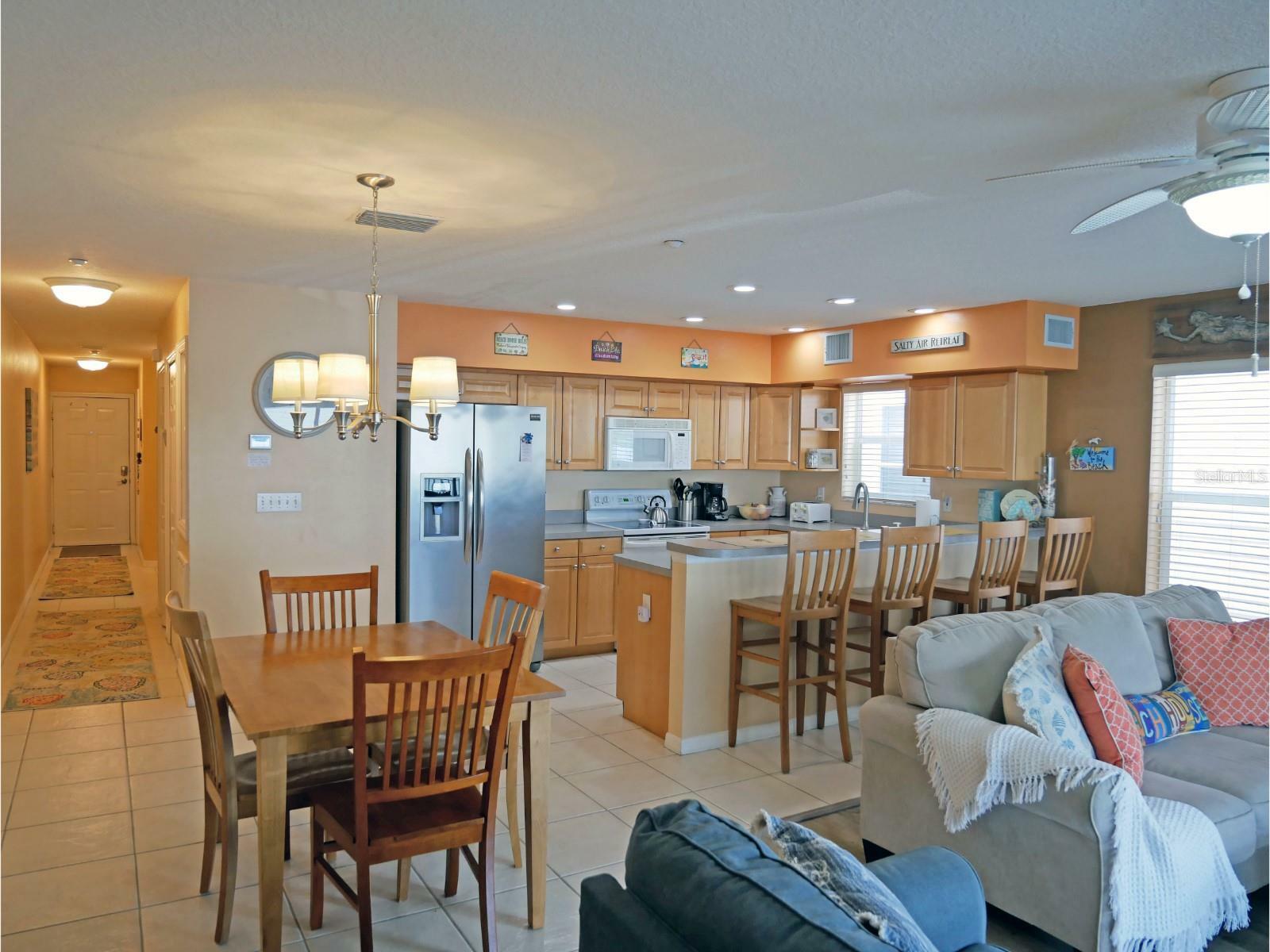 Property Photo:  19811 Gulf Boulevard 402  FL 33785 