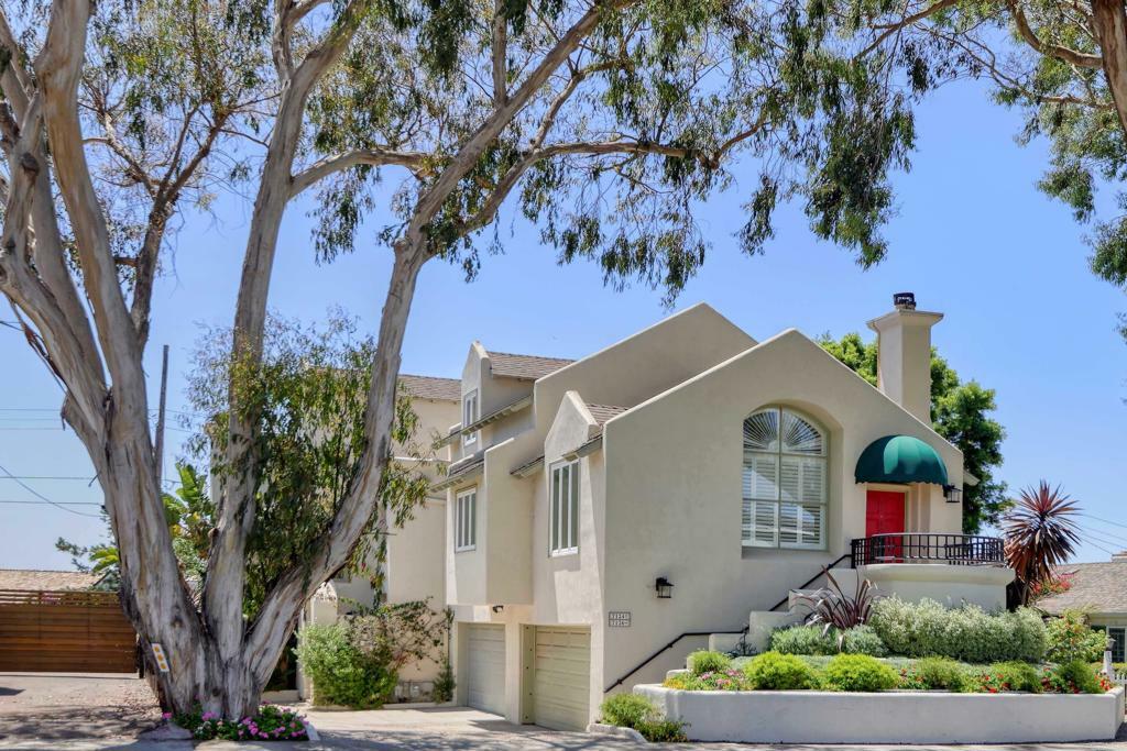 Property Photo:  7126 La Jolla Blvd  CA 92037 