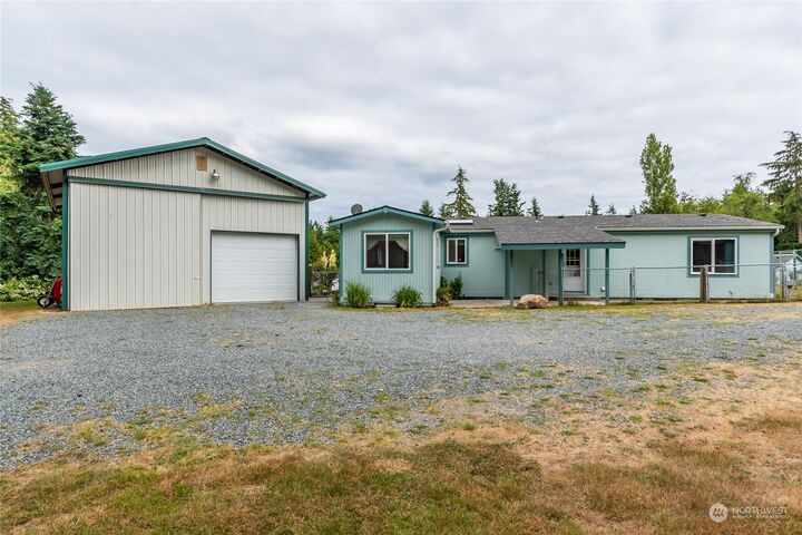 Property Photo: 707 Spitfire Lane WA 98277