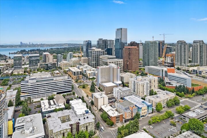 Property Photo: 300 110th Avenue NE 608 WA 98004