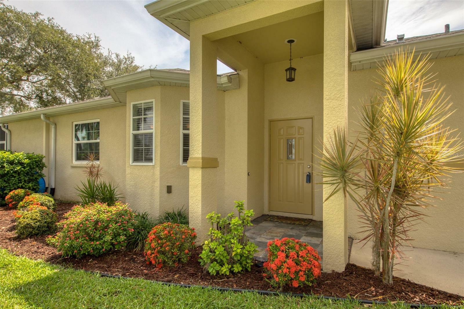 Property Photo:  420 28th Street W  FL 34221 