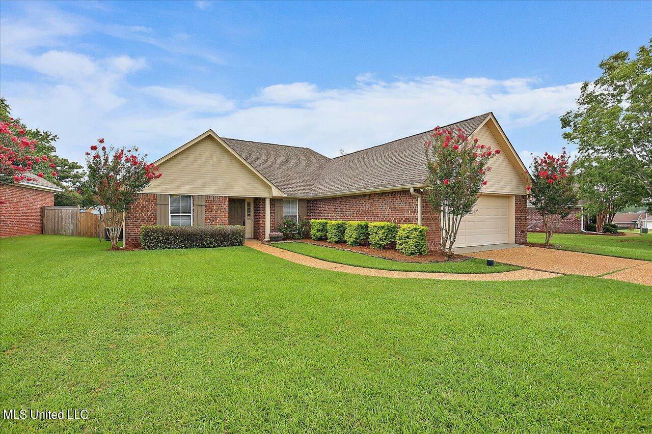 Property Photo: 501 Wildberry Drive MS 39208