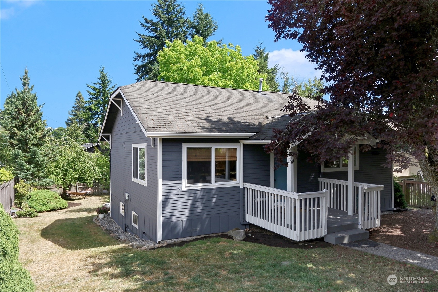 Property Photo:  8826 32nd Avenue SW  WA 98126 