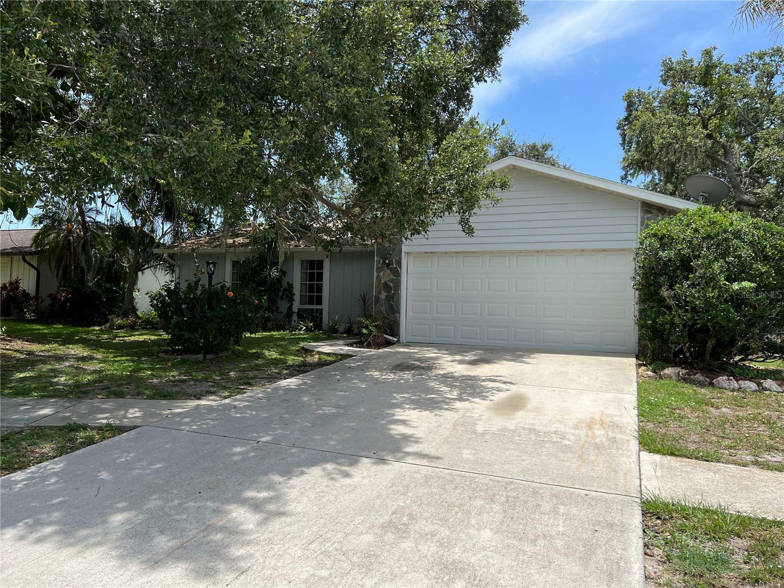 Property Photo:  5486 Colonial Oaks Boulevard  FL 34232 