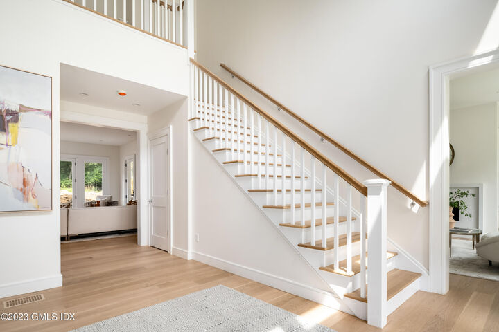 Property Photo:  3 Juniper Hill Road  CT 06830