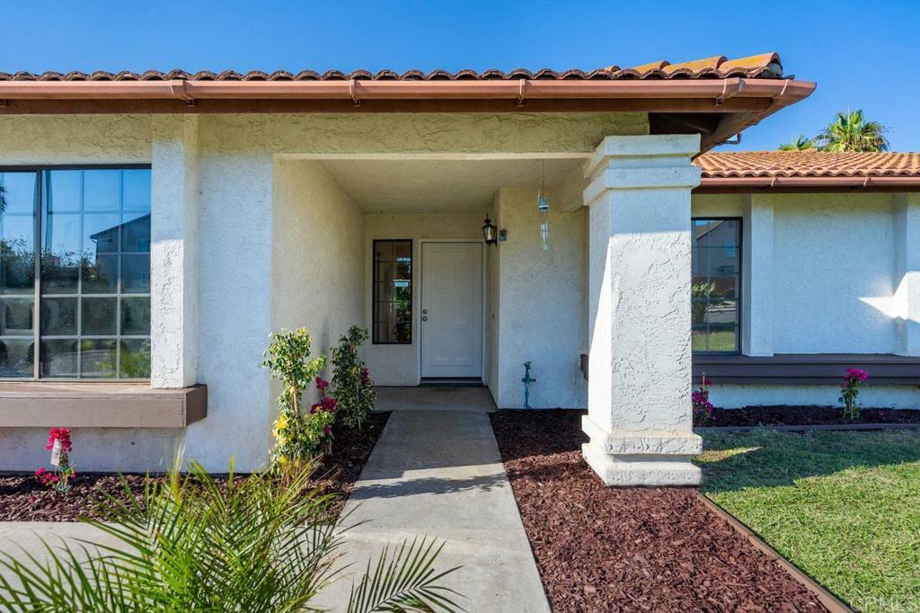 Property Photo:  1556 Whispering Palm Drive  CA 92056 