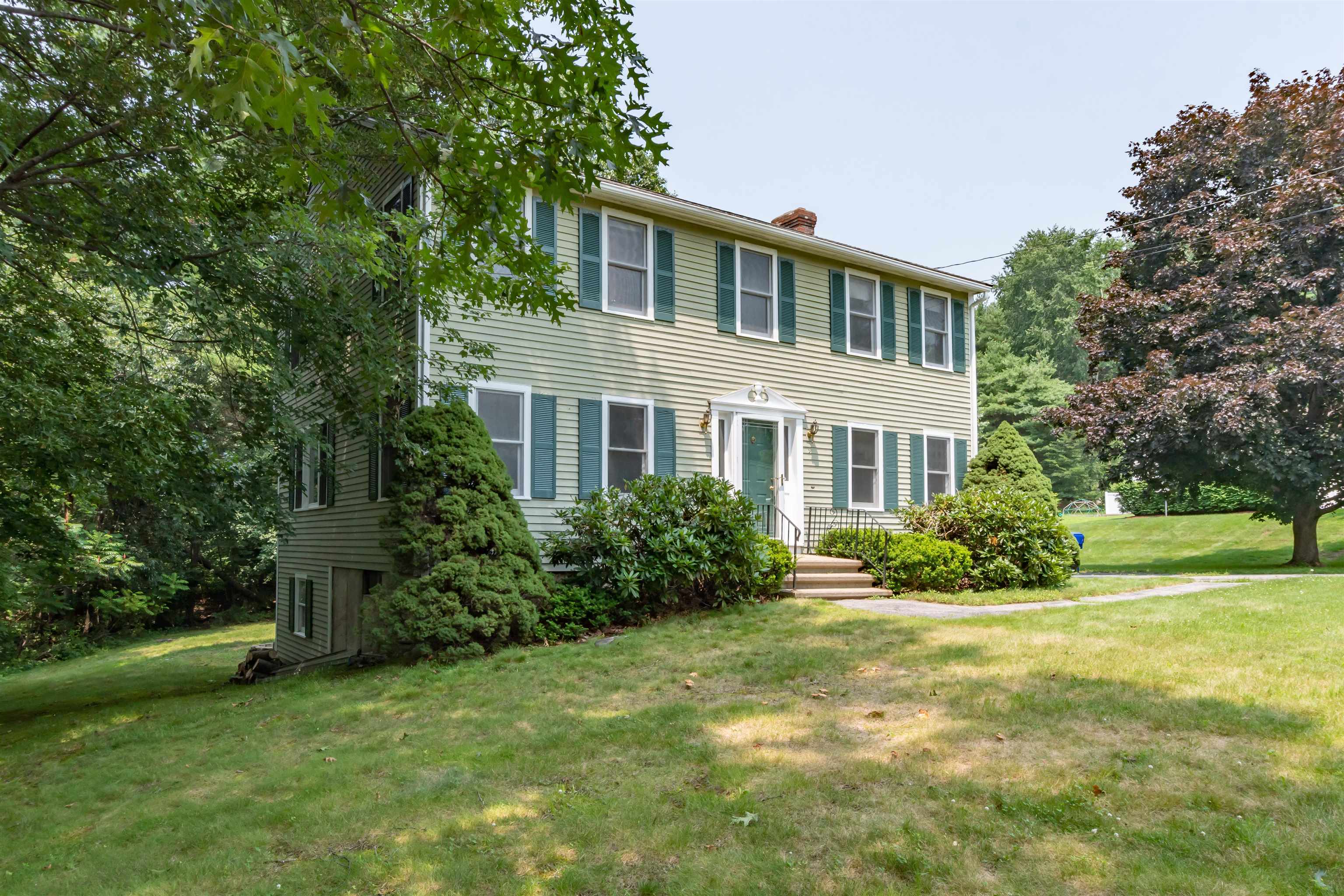 Property Photo: 9 Roy Drive NH 03051