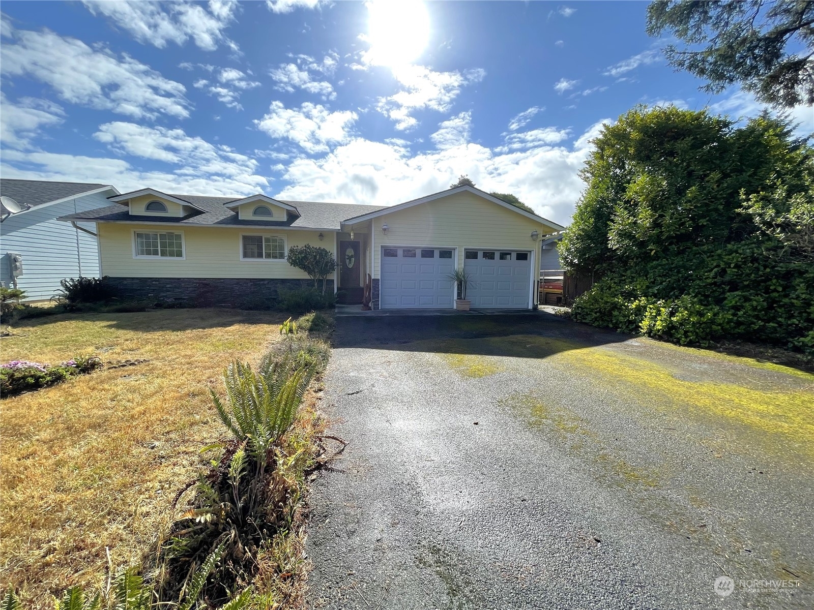 Property Photo:  424 Point Brown Avenue SE  WA 98569 