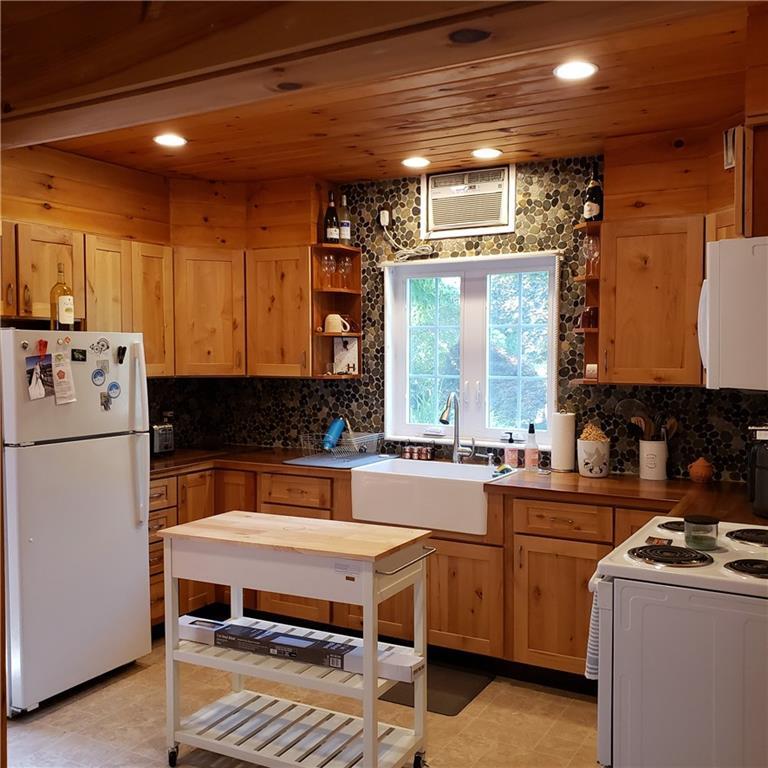Property Photo: 120 Mill St RI 02878