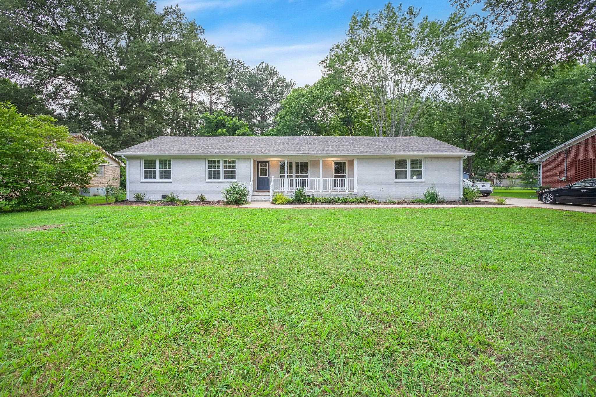 Property Photo:  611 Galbraith Avenue  TN 38340 