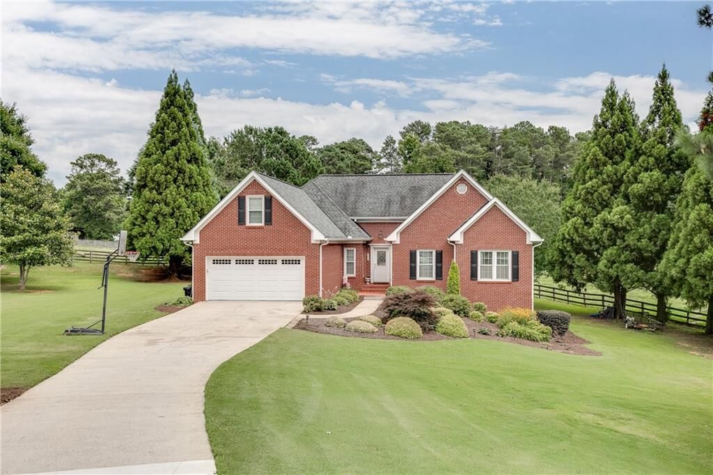 Property Photo: 2235 Foster Drive GA 30040