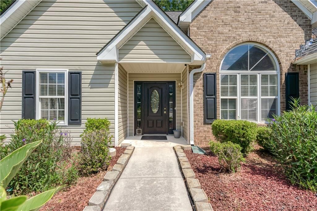 Property Photo:  4422 Beaverton Circle  GA 30052 