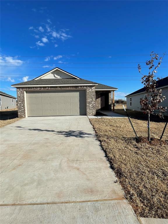 Property Photo:  12037 SW 31 Street  OK 73099 