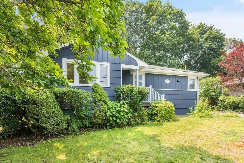 Property Photo:  114 Lake Street  MA 02451 