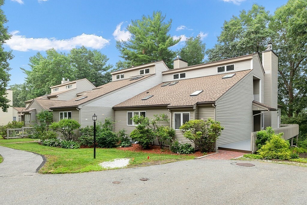 Property Photo:  11 Monadnock Drive 11  MA 01886 