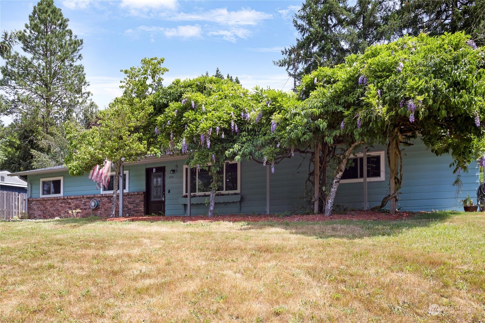 Property Photo: 496 Haussler Road WA 98626