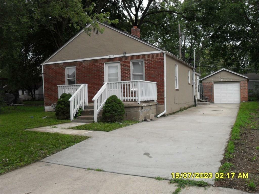 Property Photo:  8620 Hayes Street  KS 66212 