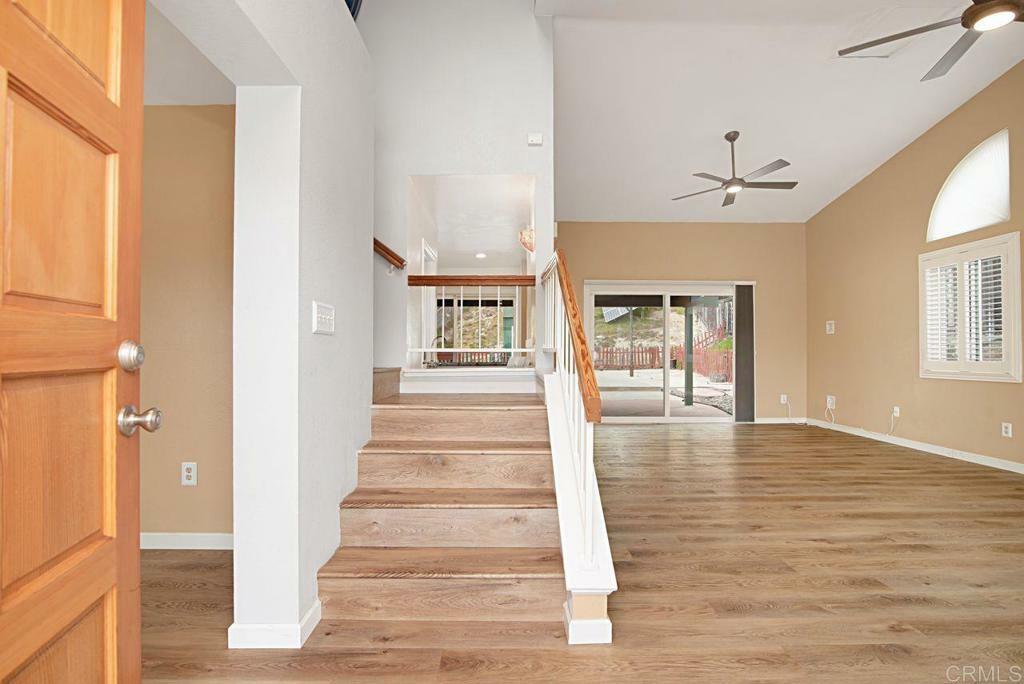 Property Photo: 1465 Westwood Place CA 92056