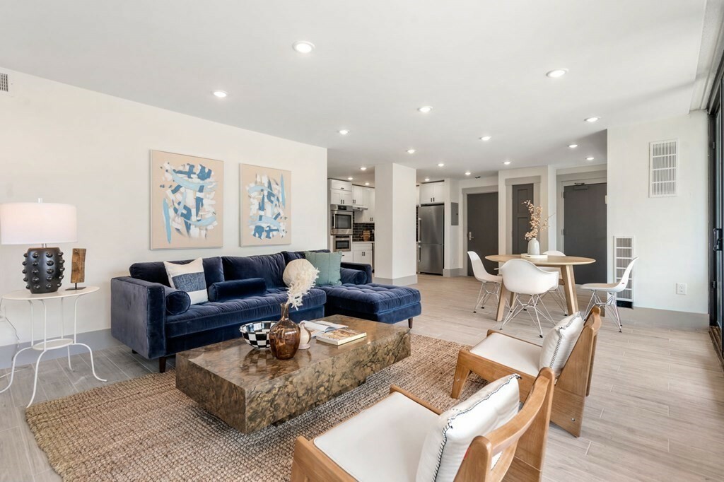 Property Photo: 566 Commonwealth 302 MA 02215