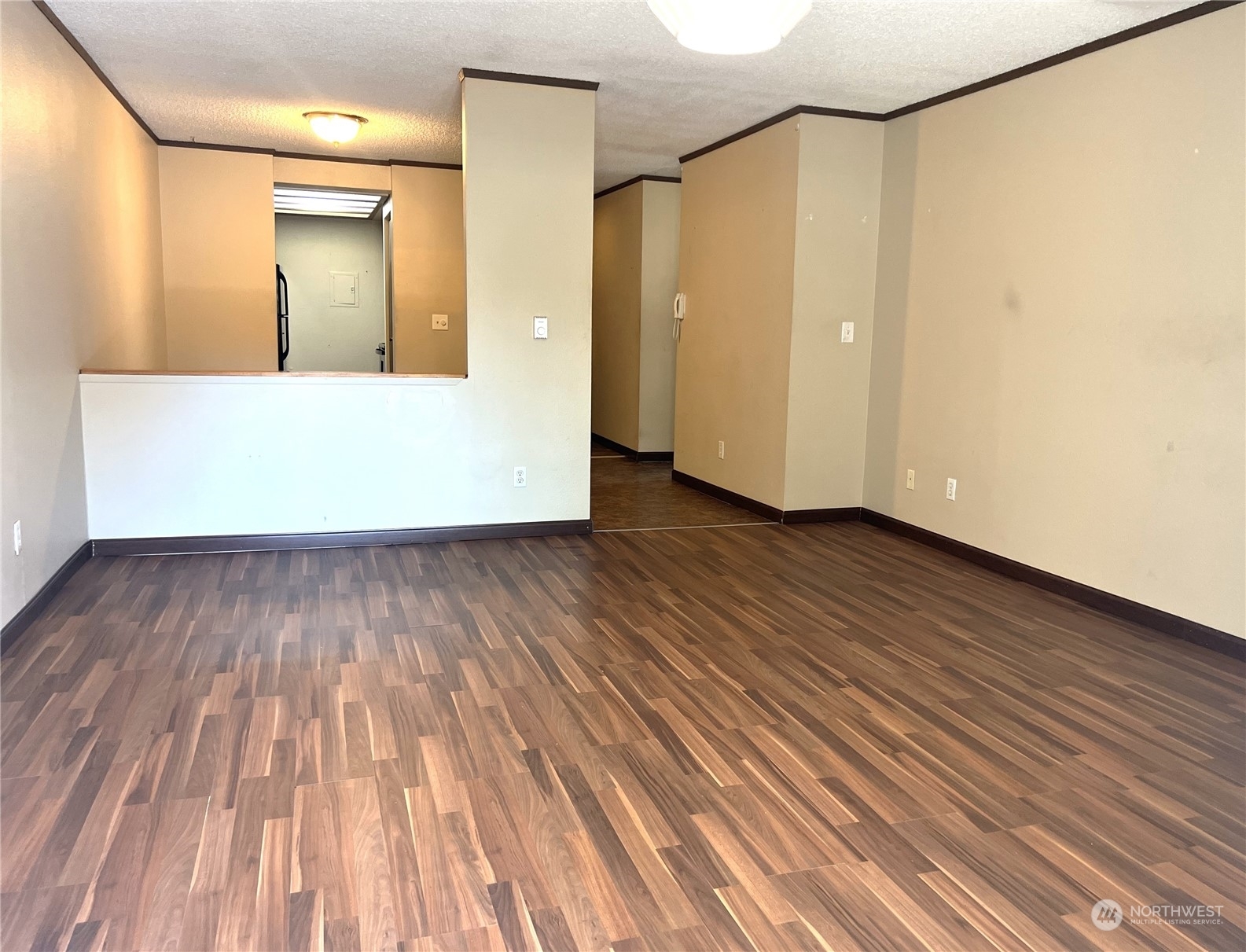 Property Photo: 14640 NE 32nd Street D18 WA 98007